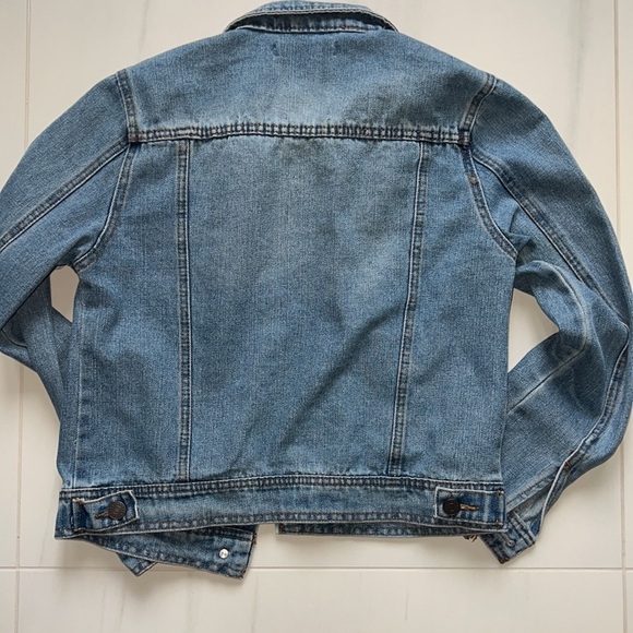 Refuge Medium Blue Denim Burton Front Cropped Jacket Size S - Picture 5 of 6